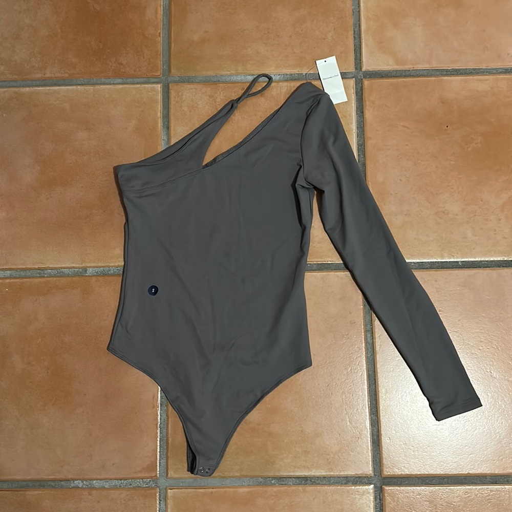 A&F Seamless One Shoulder Strappy Bodysuit